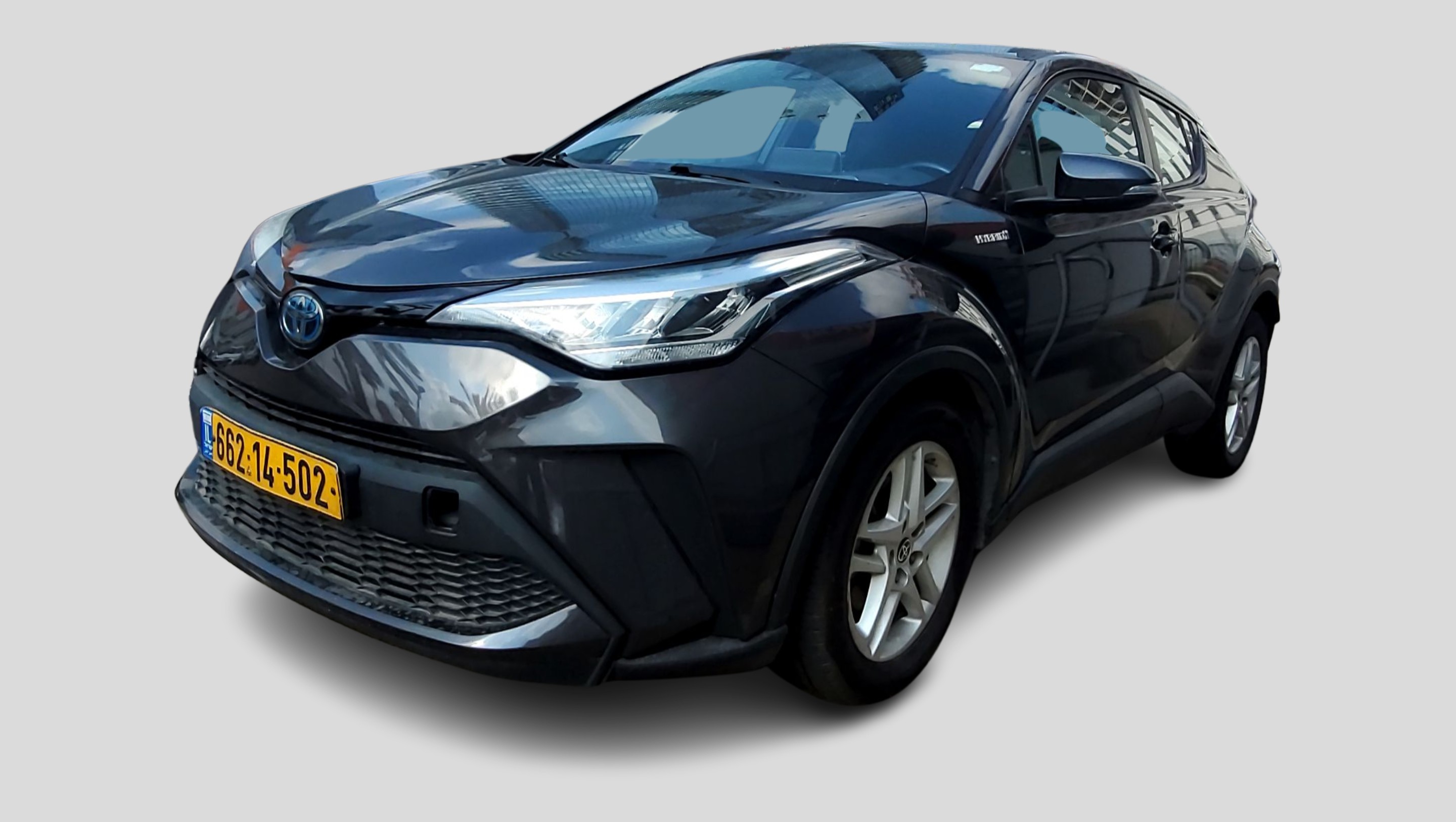 טויוטה CLUB C-HR היברידי 1.8 Image